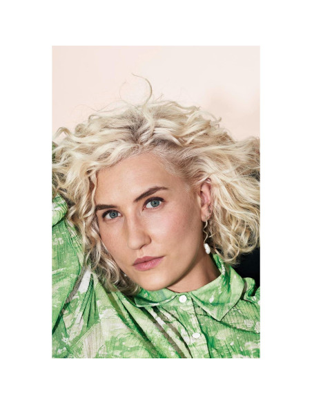 Acondicionador en Spray Reparador BlondMe 148 ml - Cabello Rubio Frío