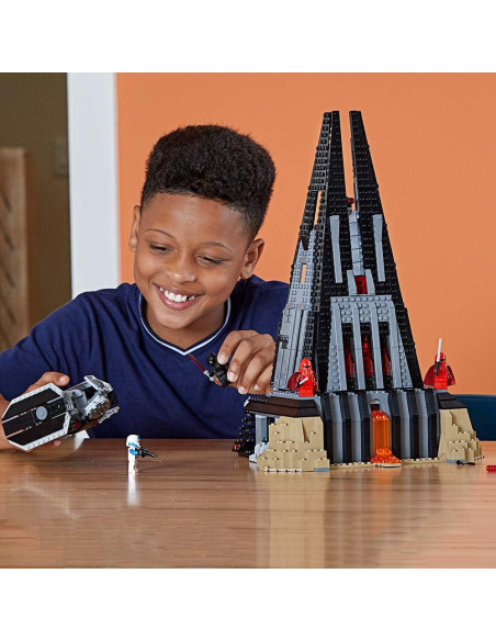 LEGO Star Wars Castillo de Darth Vader 75251 - 1,060 Piezas LEGO Star Wars Castillo de Darth Vader 75251 - 1,060 Piezas