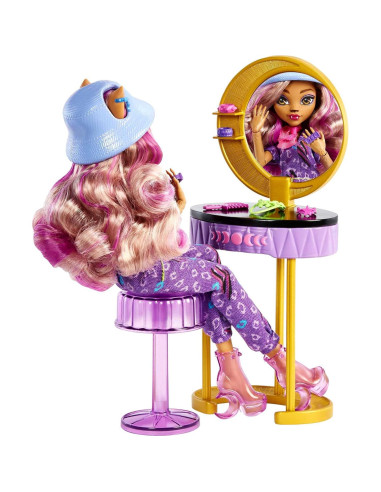 Muñeca Clawdeen Wolf y Set de Juego Boo-tique Monster High