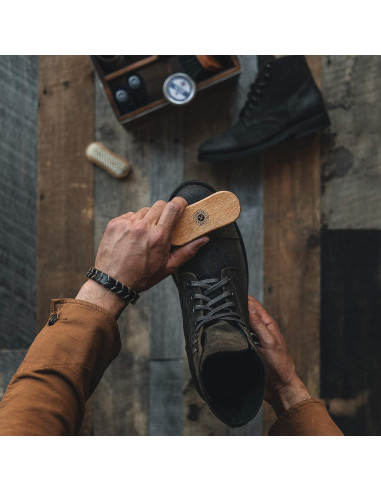 Cepillo de Suede y Nubuck Cobbler's Choice - 100% Crepe Natural