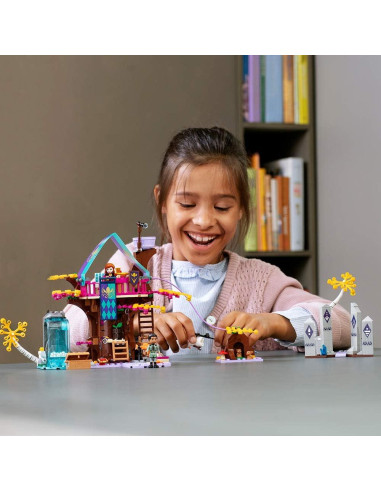 LEGO Casa del Árbol Encantada Disney Frozen II 302 Piezas