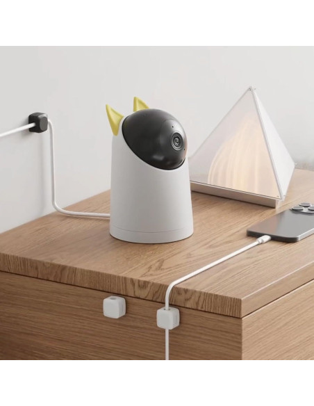 Organizador de Cables Lancord 8 Piezas Clips Adhesivos Negro