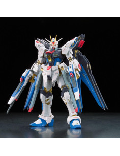 Modelo Strike Freedom Gundam Bandai RG 1/144 - Kit de Construcción 2
