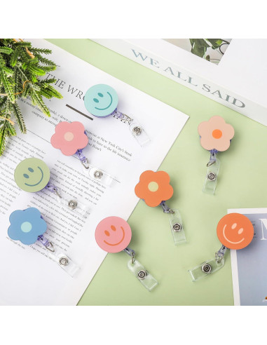 Insignias Retráctiles Boho Whaline 8 Piezas Flor Sonriente