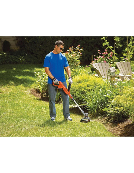 Recortadora Bordeador Inalámbrica BLACK+DECKER LST300 20V 30.48cm Recortadora Bordeador Inalámbrica BLACK+DECKER LST300 20V 30.48cm