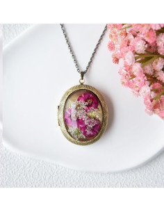 Collar de Medallón Vintage Hecho a Mano con Flor Prensada - Margarita 2