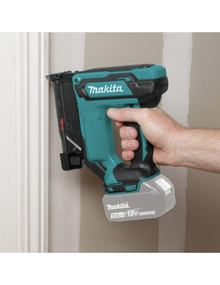 Clavadora de Pasadores Inalámbrica Makita XTP02Z 18V 23 Gauge