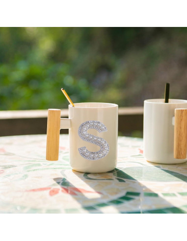 Stickers Letras Iniciales Kapitomanio Impermeables 2 Piezas