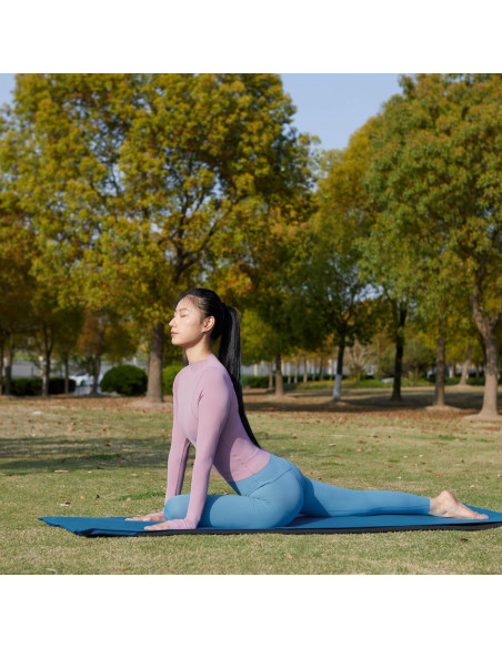 Toalla de Yoga Amazon Basics Aqua, Suave y Absorbente 188x61 cm