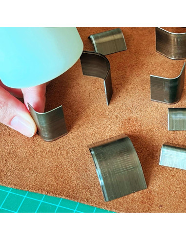 Juego de 10 Cortadores de Esquinas de Cuero YKSPLUSK