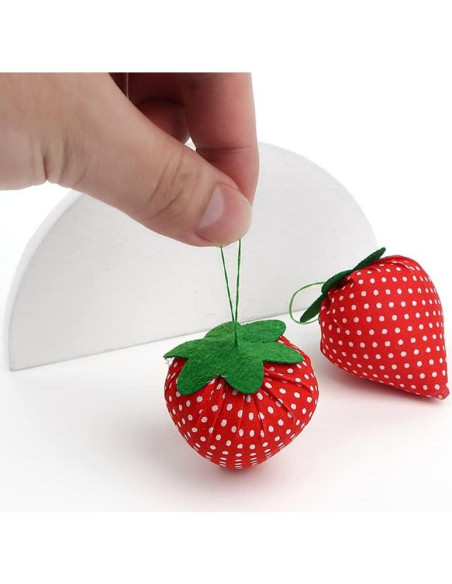 3 Almohadillas de Agujas en Forma de Fresa Bouti1583 - Rojo