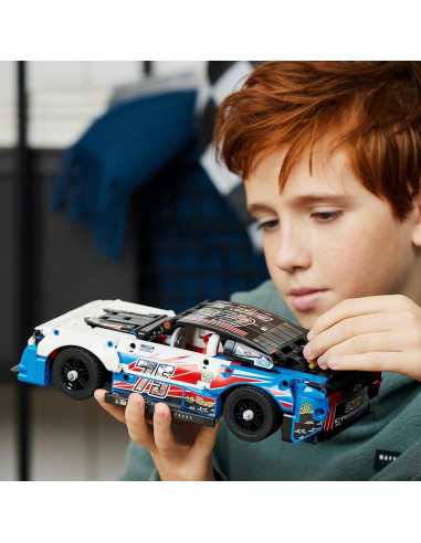LEGO Technic NASCAR Chevrolet Camaro ZL1 42153 - Modelo 672 Piezas