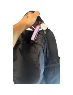 Dispositivo de Seguimiento GPS con Llavero de Cuero - Blanco y Morado 2