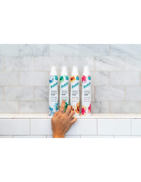 Espuma Limpiadora Sin Agua Batiste 102 g - Brillo y Coco Espuma Limpiadora Sin Agua Batiste 102 g - Brillo y Coco