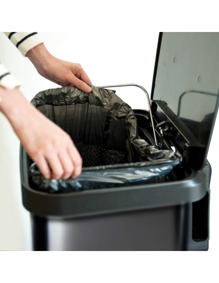 Bote de Basura Glad 75.5L Acero Inoxidable con Pedal y Clorox