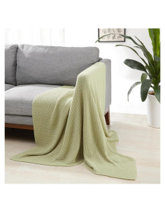 Manta de Punto Grueso Amazon Basics Verde Salvia 127x152cm