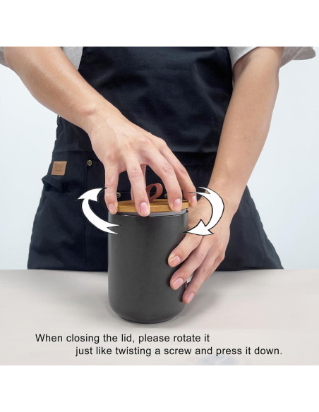 Juego de 3 Tarros de Cerámica Negra Kendiis con Tapa Hermética