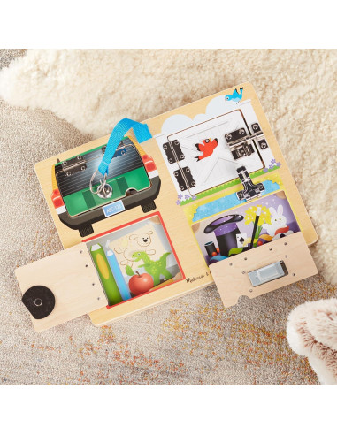 Tablero de Cerraduras y Pestillos Melissa & Doug 31.5x25cm