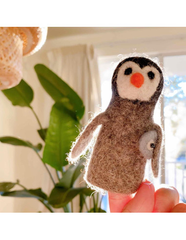 Títere de Dedo Pingüino Hecho a Mano Ganapati Crafts 10 cm