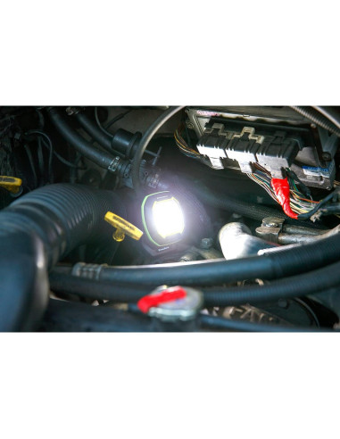 Luz de Trabajo LED Recargable PowerSmith PILF800S 800 Lúmenes