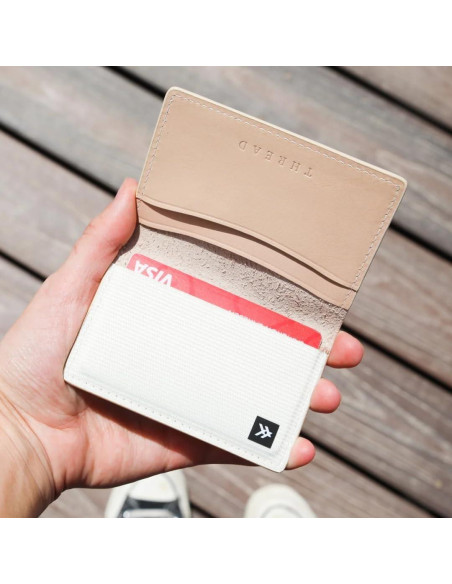 Cartera Bifold Slim Thread Wallets RFID Negra 1.27x6.1cm Cartera Bifold Slim Thread Wallets RFID Negra 1.27x6.1cm