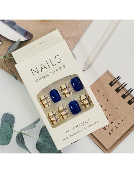 Uñas Postizas Cortas Coffin Onsdag - 24 Piezas Reutilizables