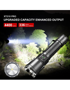 Linterna Táctica Klarus XT21X Pro 4400 Lúmenes Recargable 2