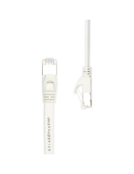 Cable Ethernet RJ45 Cat 7 Amazon Basics 9.14m Blanco con Clavos