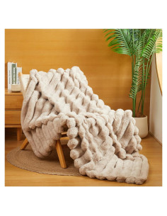 Manta de Piel Sintética LuxeComfort 127x152 cm Piedra de Playa