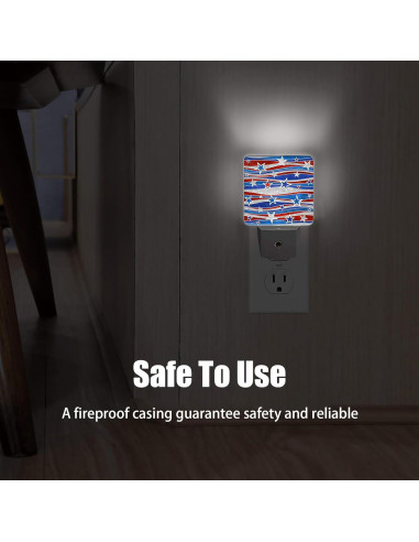 Luz Nocturna Enchufable Jopowide Bandera Navidad 5x7.6 cm