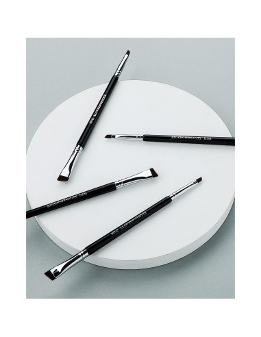 Brocha Doble Extremo para Cejas y Delineador EigshowBeauty D104