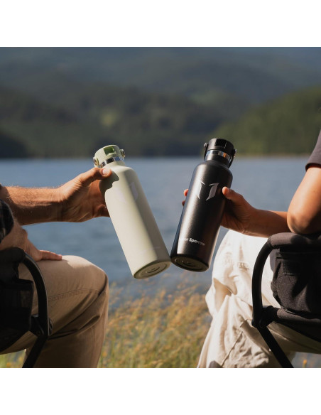 Botella de Agua Aislada Super Sparrow 500 ml FlipFlow Gris Botella de Agua Aislada Super Sparrow 500 ml FlipFlow Gris