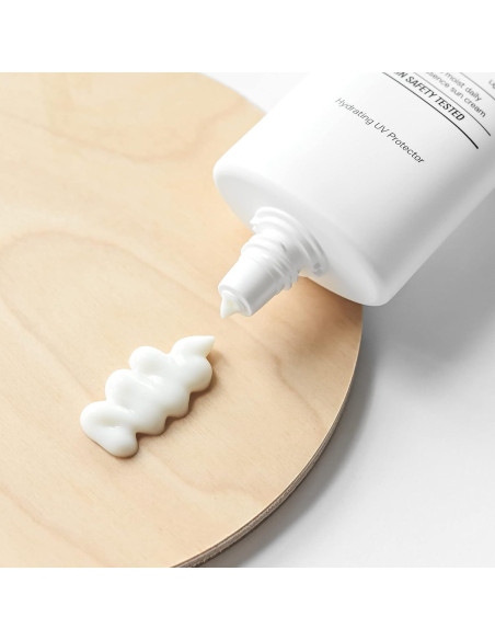 Crema Solar Loción Airy Water SPF50+ UCL - Sin Residuos Blancos