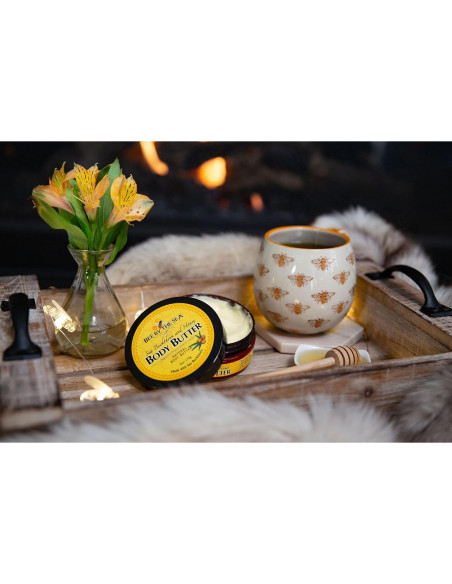 Set de Cuidado de la Piel Bee By The Sea: Gel de Ducha 250ml y Mantequilla Corporal 170g