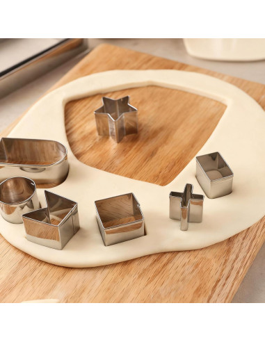 Juego de 10 Cortadores de Galletas Casa de Jengibre YomiFamily