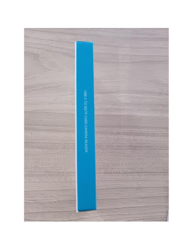 Adaptador Lector de Tarjeta USB C RayCue 3-en-1 Blanco