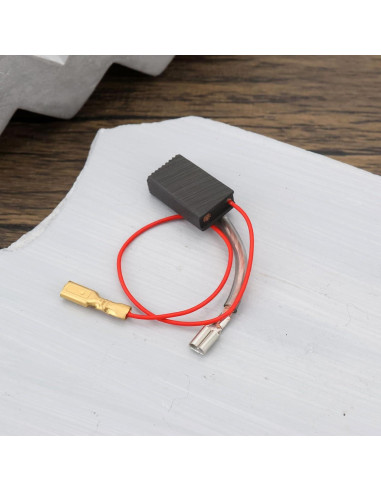 2 Pares de Cepillos de Carbón para Amoladoras Bosch 5x10x17mm