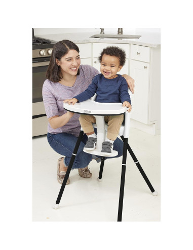 Silla Alta Plegable Cozy Tot Deluxe Negra y Blanca 55.88x50.8 cm