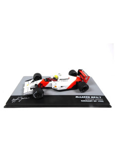 Coche de Fórmula 1 OPO 10 McLaren MP4/7 Ayrton Senna 1/43
