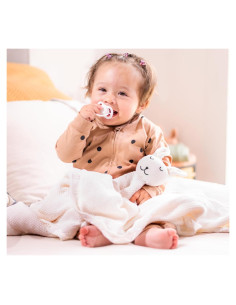 Manta Lovey Bordada para Bebé Tranquil Kiddo 76x102 cm Algodón Orgánico