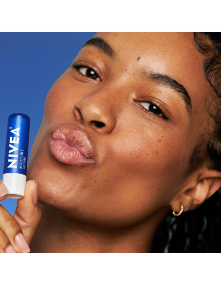 Bálsamo Labial Hidratante NIVEA con Manteca de Karité 4.8g
