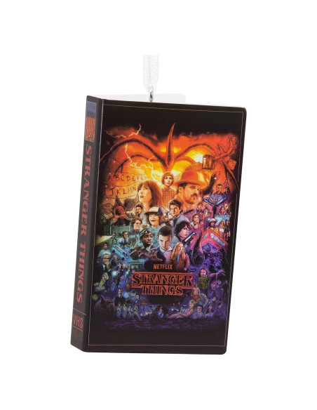 Adorno Navideño Hallmark Stranger Things Retro 3.81x7.62 cm