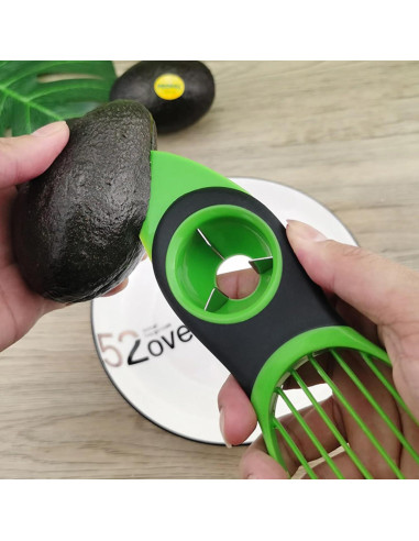 Herramienta 3-en-1 para Cortar Aguacate Genérico - Quita Hueso y Rebanador