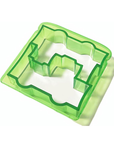 Juego de Cortadores de Sándwich YNHIAG 4 Piezas - Corazón, Coche, Tren, Corona