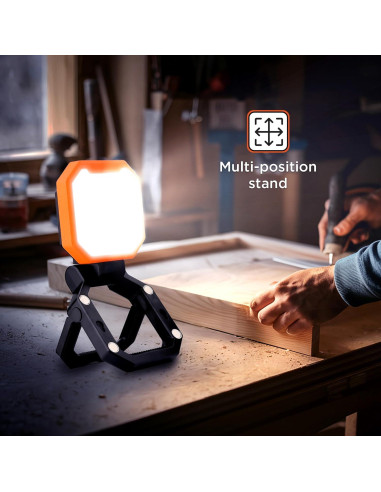 Luz LED Utilitaria Portátil BLACK+DECKER 2000 Lúmenes USB-C