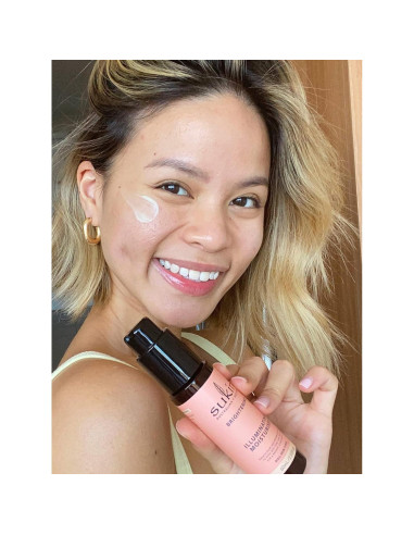 Hidratante Iluminador Sukin con Ciruela Kakadu y Vitamina E 57g