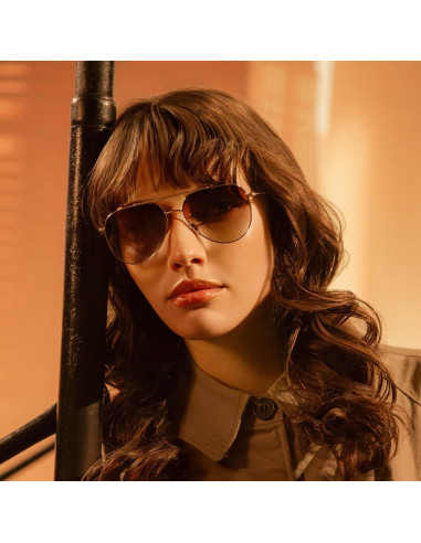 Gafas de Sol Aviador Polarizadas Bolon Titanio Oro Claro