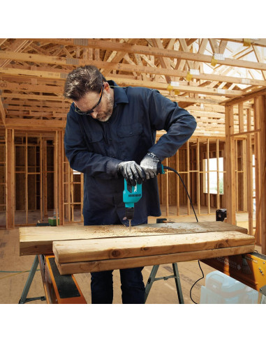 Taladro Eléctrico Makita DP4021 1/2" 5.5 AMP 3000 RPM