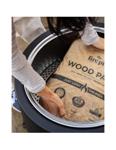 Paquete de Madera TIKI - 2 Pellets para Fogatas Sin Humo 2