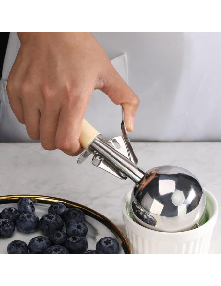 Cucharón de Porciones Ishphso Acero Inoxidable 2oz Mango Azul